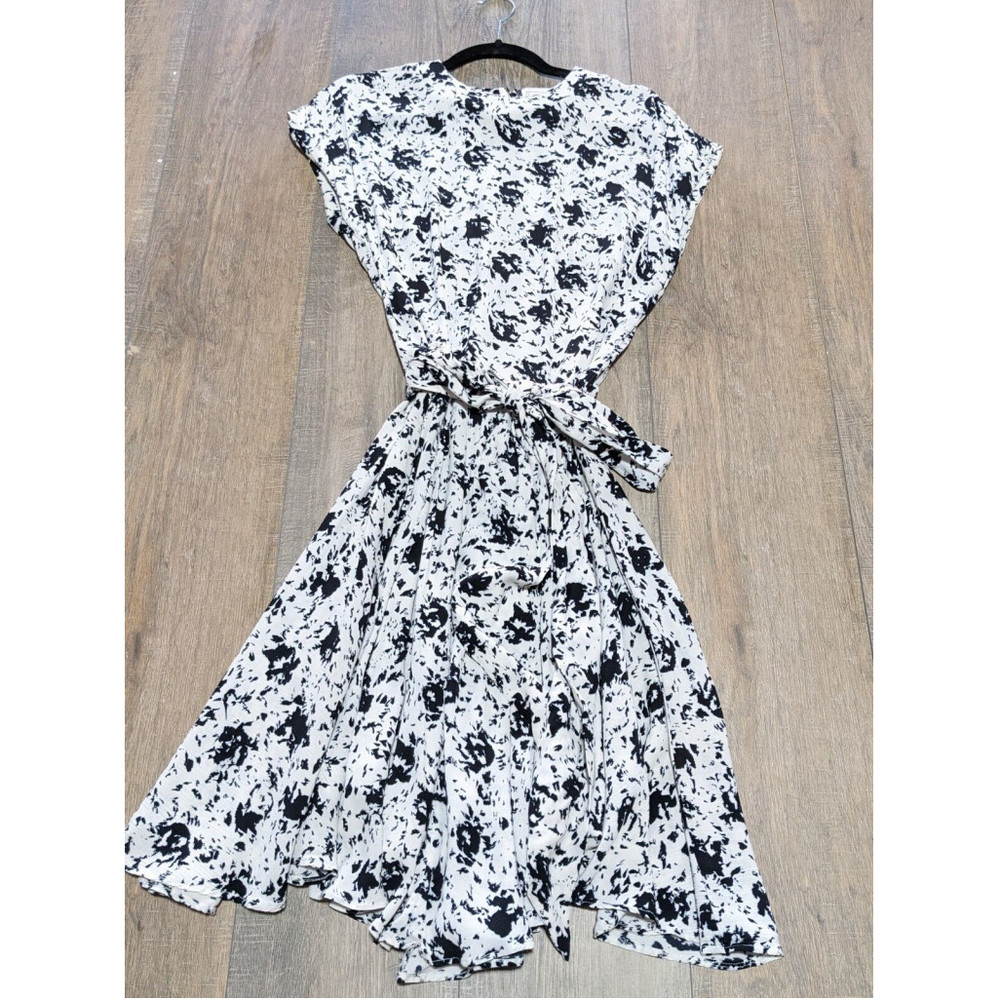 Nicole Miller Dress Womens 10 White Black Print Short Sleeve Tie Waist Casual - Picture 8 of 9